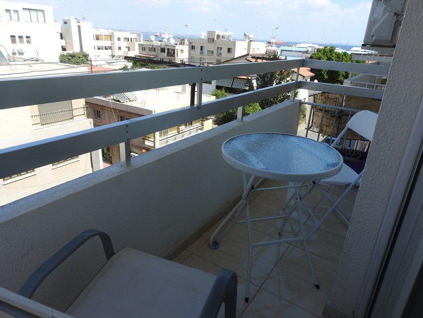 One Bedroom Aptm 拉纳卡 外观 照片